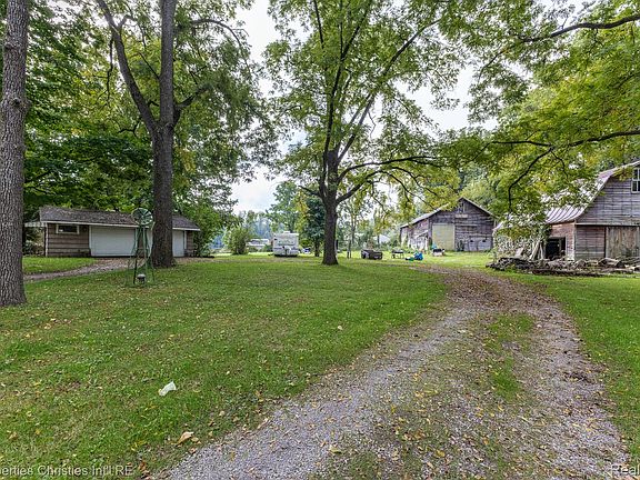 5th image of 8825 Hanover Rd