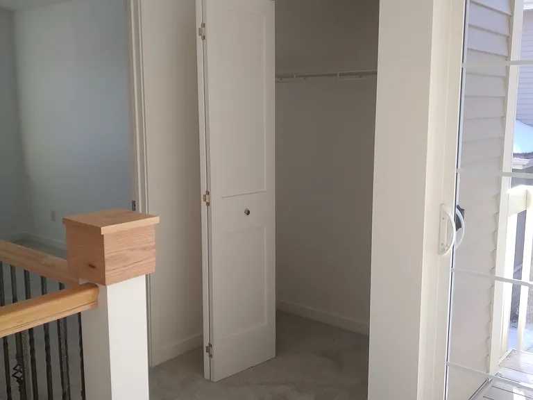 2752 Hidden Dr — Photo 11