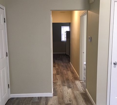 3rd image of 18 E Maynard Ave APT B