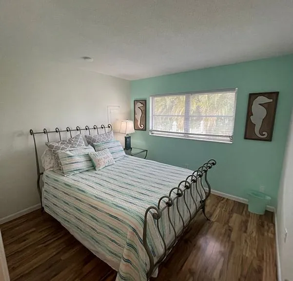 1877 Southpointe Dr — Photo 15
