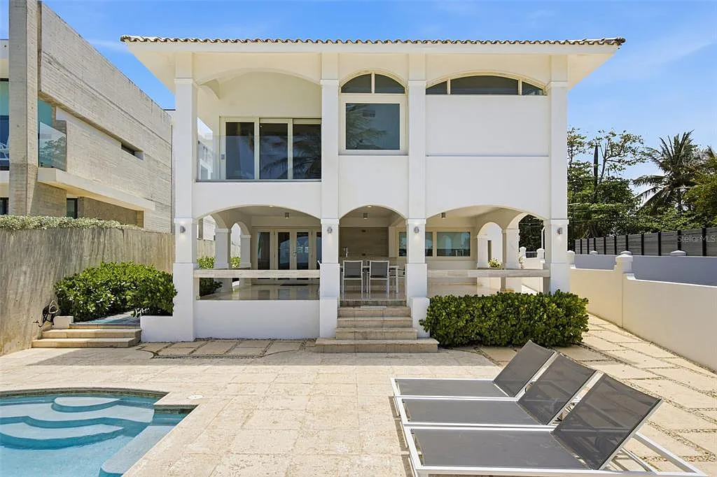 4 bed, 4.5 bath, 4000 sqft, $30,000 — Photo 3