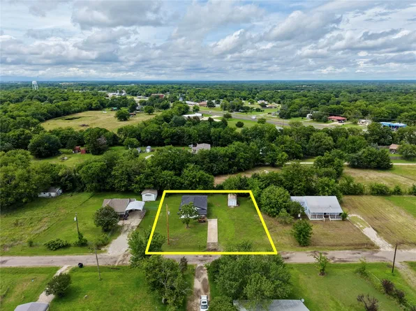 615 Smith Cir, Pt, TX 75472