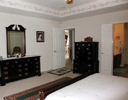 5th image of 11739 MILLSWAY DR
