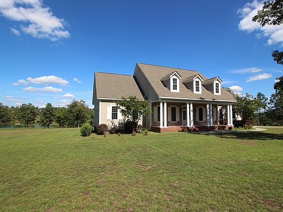 3rd image of 732 Blue Roan Ct