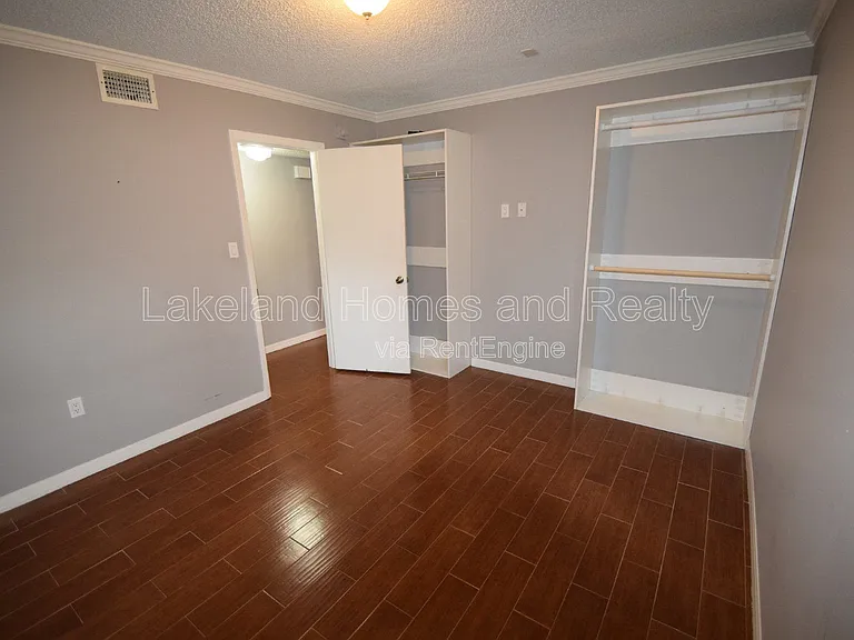 1005 S New York Ave #9 — Photo 6