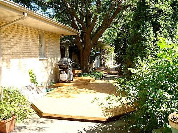 Multi-Level Deck