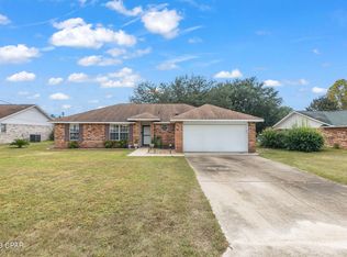 1256 Jefferyscot Dr, Crestview, FL 32536