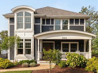856 Highview Ave, Glen Ellyn, IL 60137