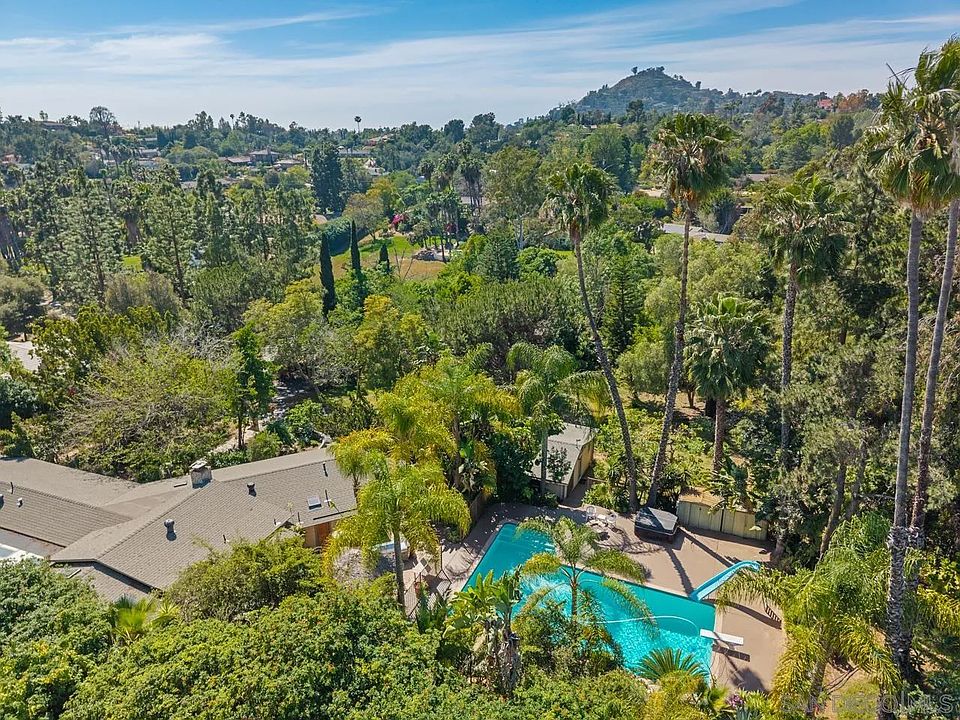 1st image of 10880 Hess Dr