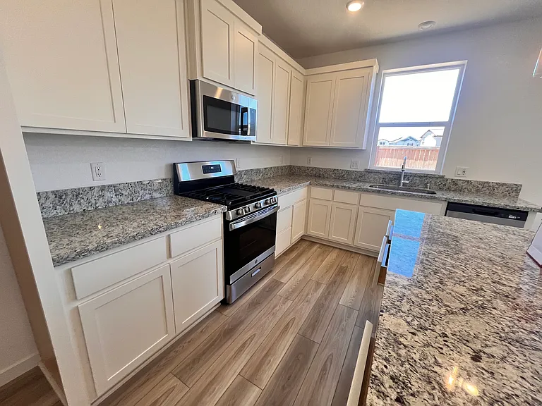 9975 Windage Way — Photo 16