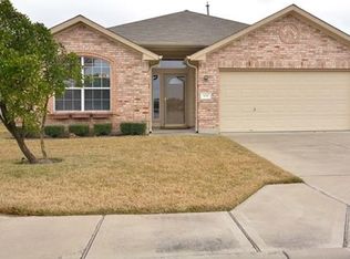 104 Maverick Dr, Bastrop, TX 78602