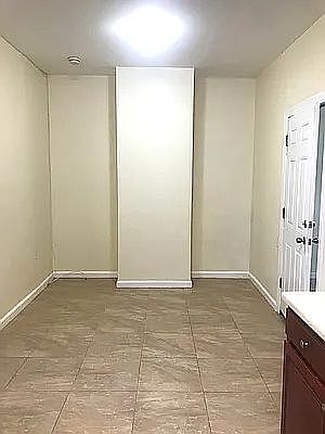 5th image of 25-27 46th St #2B