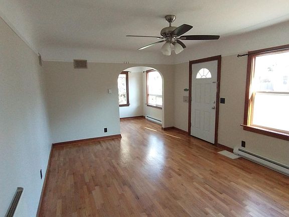 living room to nook