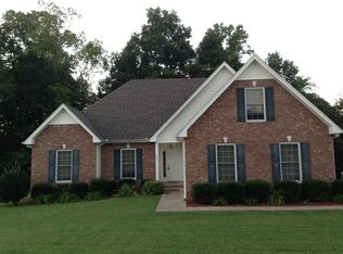 479 Janet Dr, Pleasant View, TN 37146