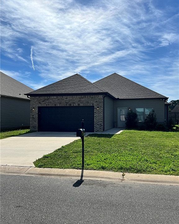 1st image of 14364 Chase Dr