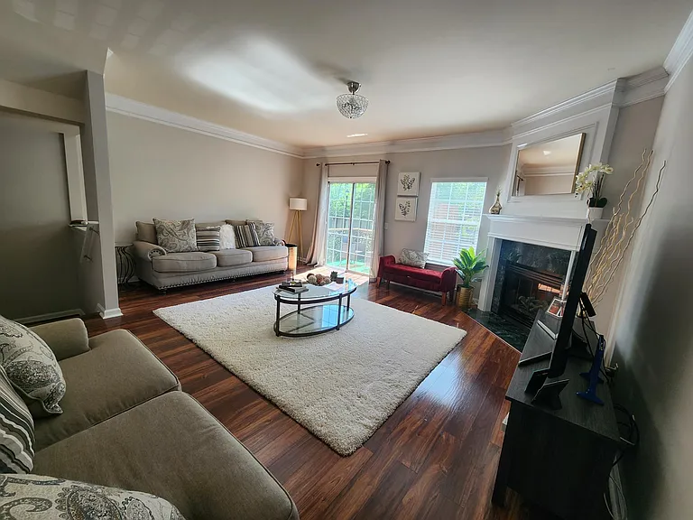 2484 Ivey Crest Cir — Photo 5