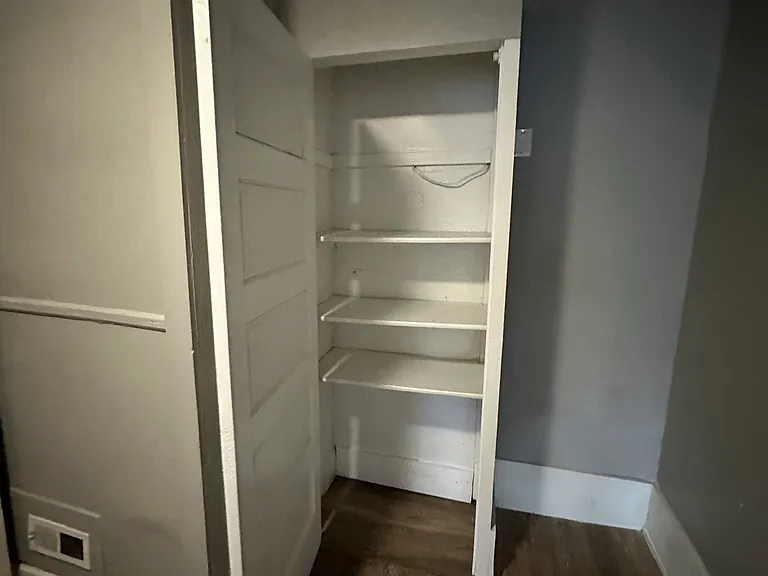 932 Summit Ave #5 — Photo 15