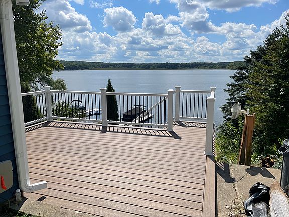 2nd image of 1476 Cedar Dr