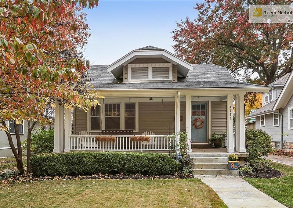 Welcome home to 7111 Jefferson, just minutes off Ward Parkway Blvd and completely renovated.