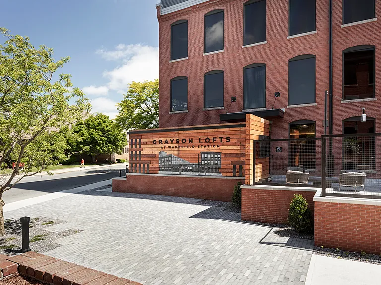 Grayson Lofts — Photo 5