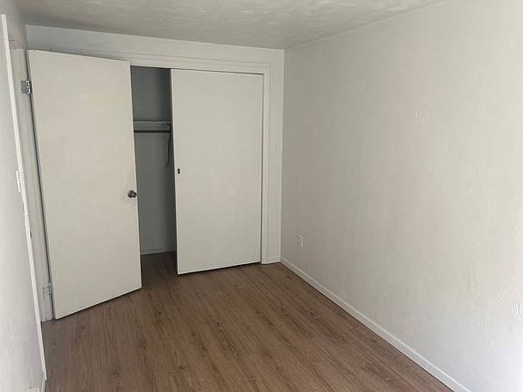 4th image of 10 N Buckles Ave #10B