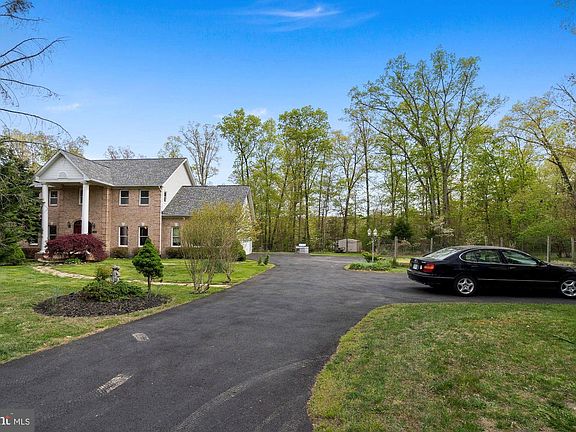 2nd image of 12501 White Dr