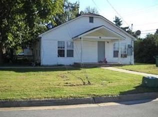 611 E Allen Ave, Springdale, AR 72764