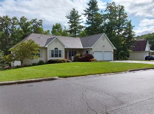 4 Fernwood Ln, Binghamton, NY 13901