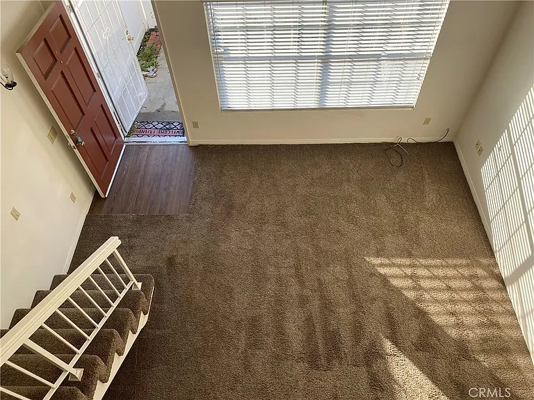 805 W Grondahl St — Photo 16