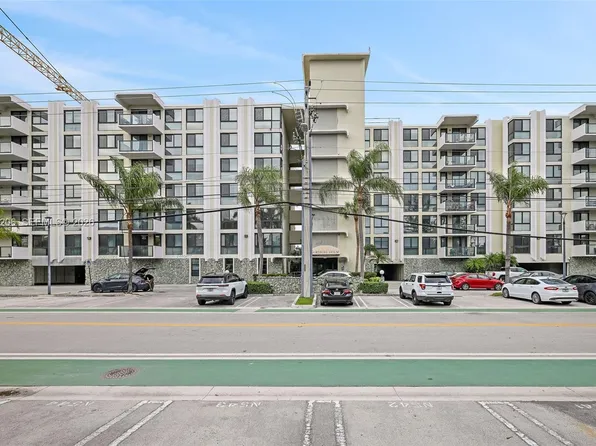 9800 W Bay Harbor Dr, Bay Harbor Islands, FL