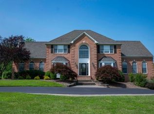 44 Mason Farm Rd, Ringoes, NJ 08551