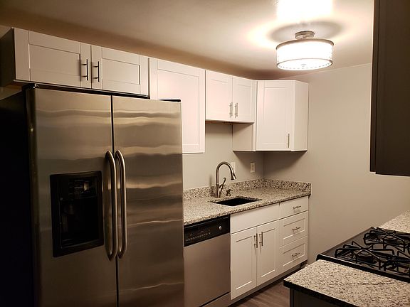 3rd image of 4600 Duke St APT 1124