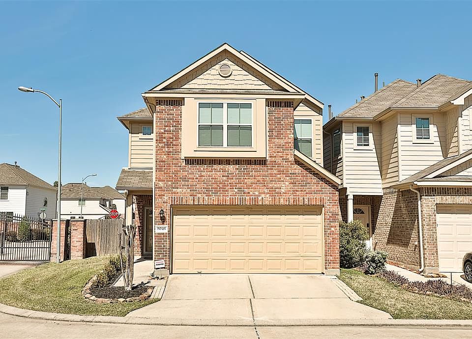 1st image of 8046 Villa Lago Ln