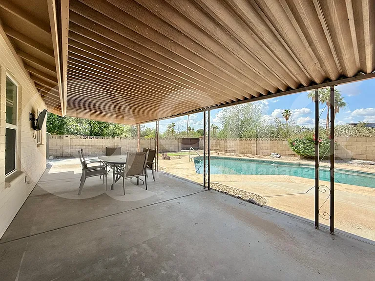 10312 E Cactus Rd — Photo 27