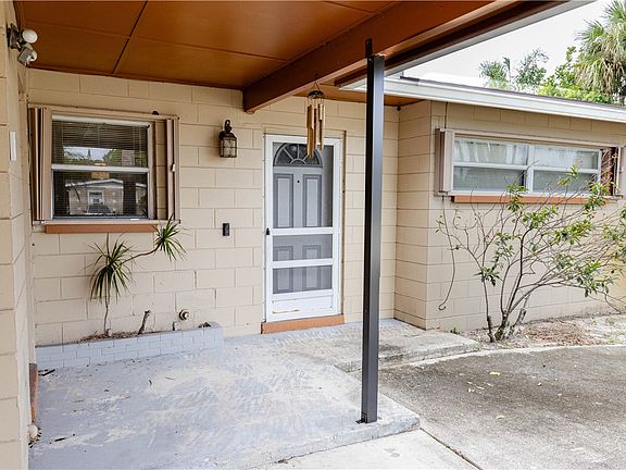 4th image of 1021 Regalia Dr