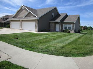 3258 Wind River Cir, Columbia, MO 65203