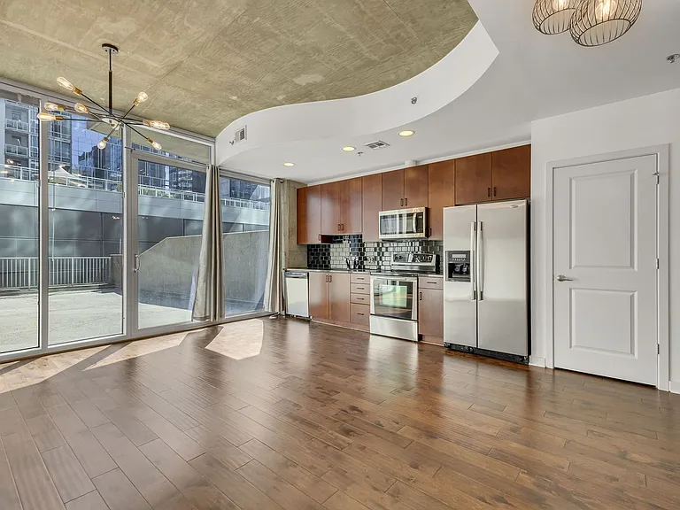 301 Demonbreun St #707 — Photo 17