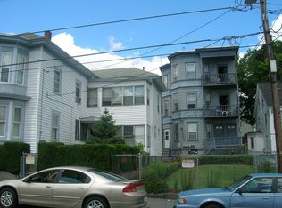 167 Cross St, Lowell, MA 01854