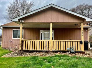 1303 Barkley Rd, McKeesport, PA 15133