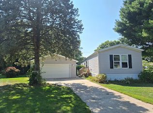 19 Countryside Est, Sandwich, IL 60548