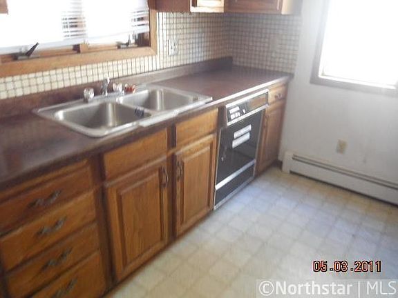 4th image of 715 Edmund Ave