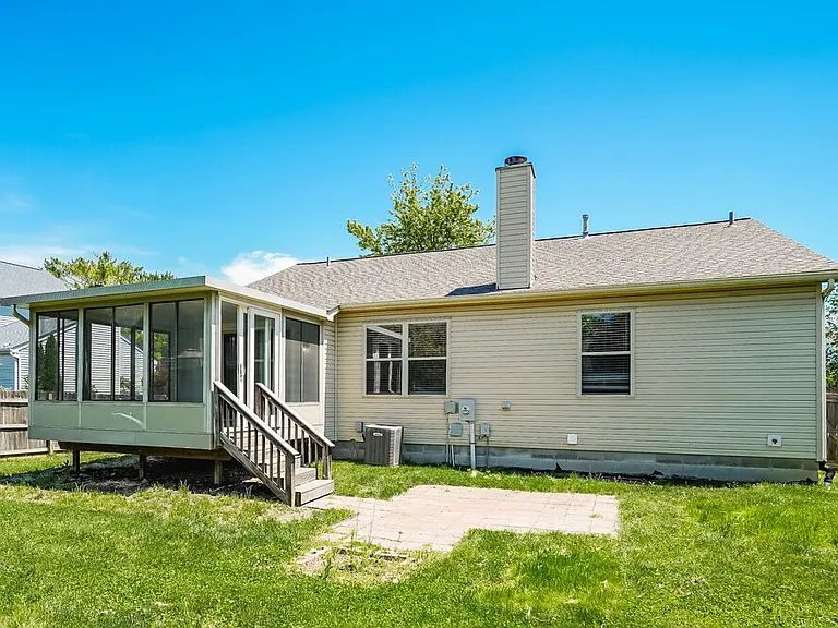 1097 Leclerc Pl — Photo 16