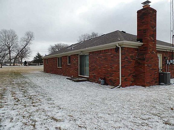 5th image of 2004 Anita Ln