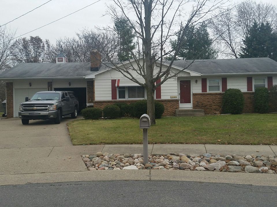1st image of 1124 Garfield Ct NW