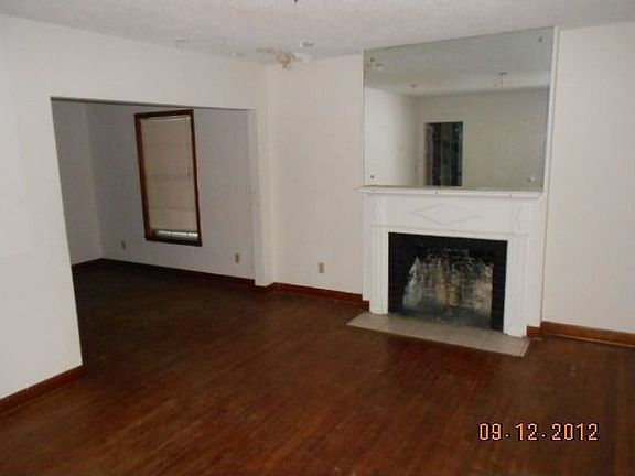 5th image of 924 34th St