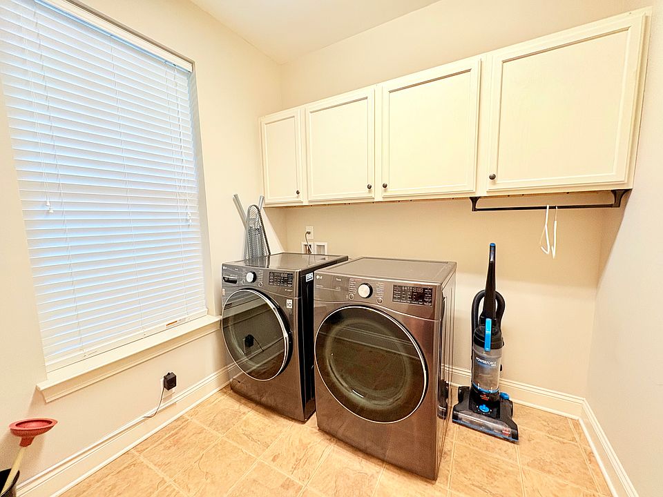 laundry room_10012025