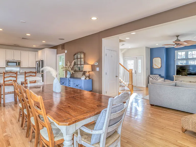 119 N Belmont Ave — Photo 8