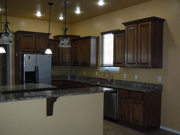 3rd image of 4 Ec Tucker Ct