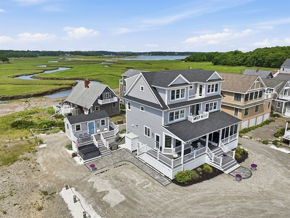 1st image of 135 Glades Rd