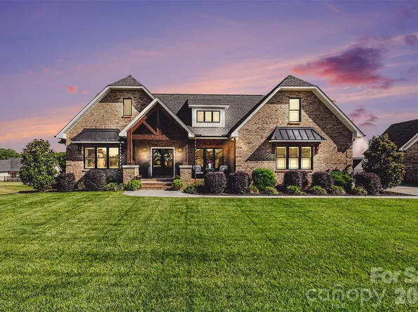 2952 Mehling Dr, Lincolnton, NC 28092